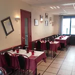 De La 2* Quinéville