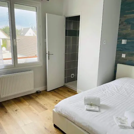 ホテル De La Quinéville