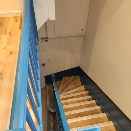 De La Hotel 2*