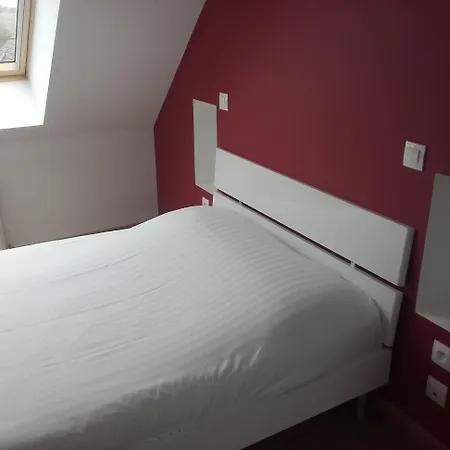 De La 2* Quinéville