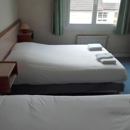 ホテル De La Quinéville