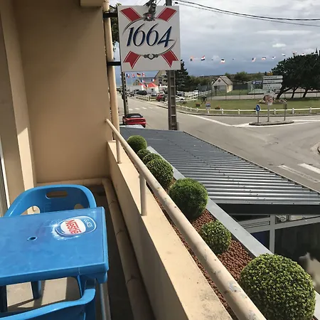 De La 2* Quinéville