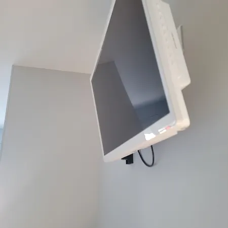 De La 2* Quinéville