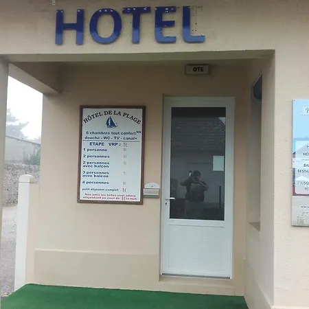 Hotel De La 2*