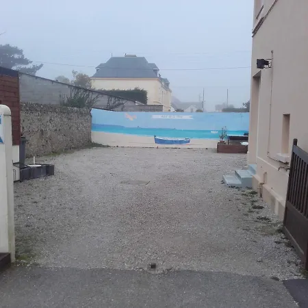 De La 2* Quinéville