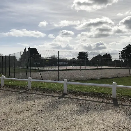 De La 2* Quinéville