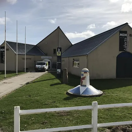 De La 2* Quinéville