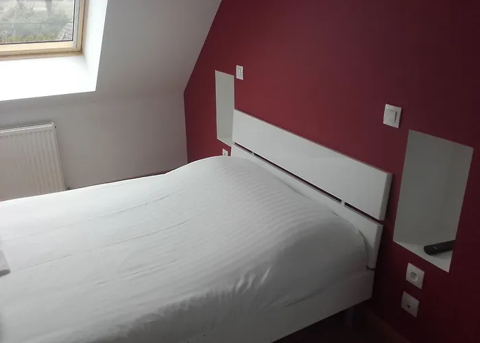 De La 2* Quinéville