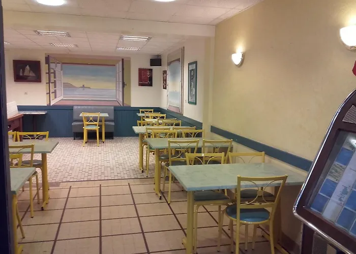 De La 2* Quinéville