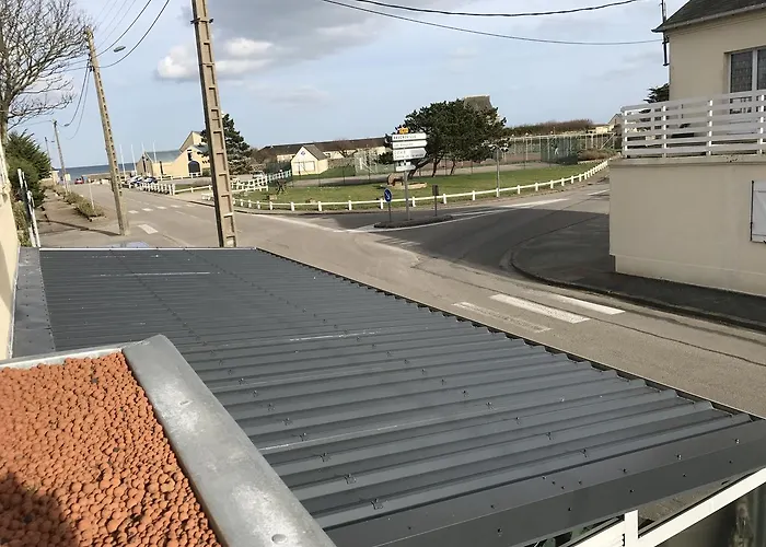 De La 2* Quinéville